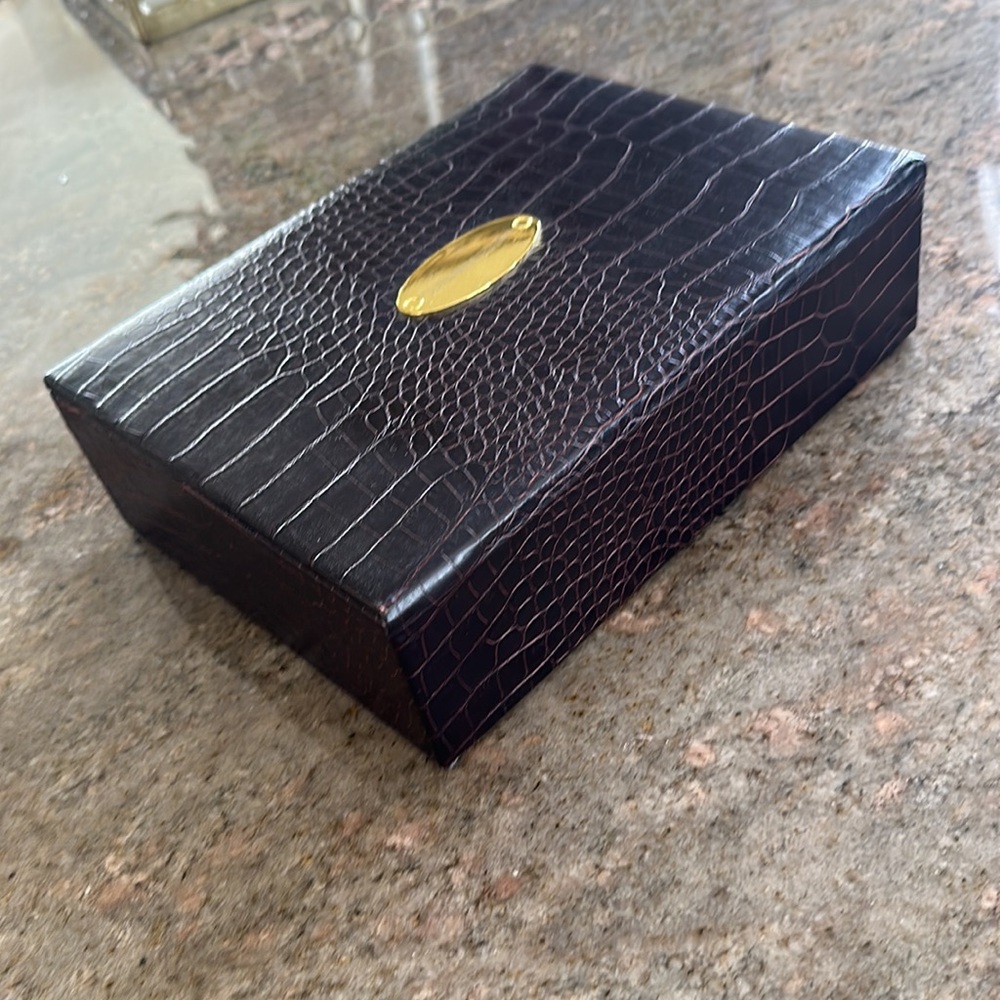 Jewelry Box - Picture 7 of 9